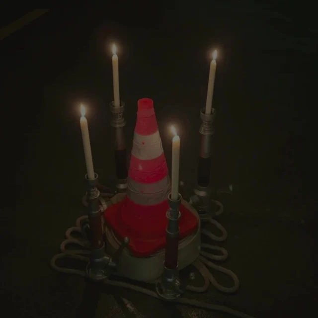 Das Licht der vierten Kerze zeigt, Weihachten ist nah. Zeit für Liebe, Frieden und Besinnlichkeit. Frohe Weihnachten!

#feuerwehr #freiwilligefeuerwehr #feuerwehrwentorf #wentorfbeihamburg #retterherz #vierteradvent #wirsindfuereuchda